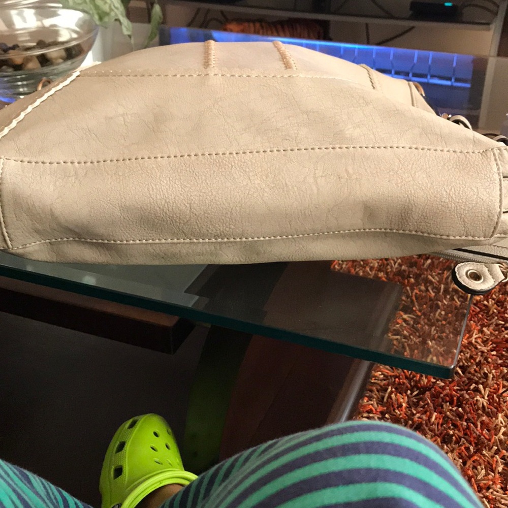 Purse - Picture 3 of 8